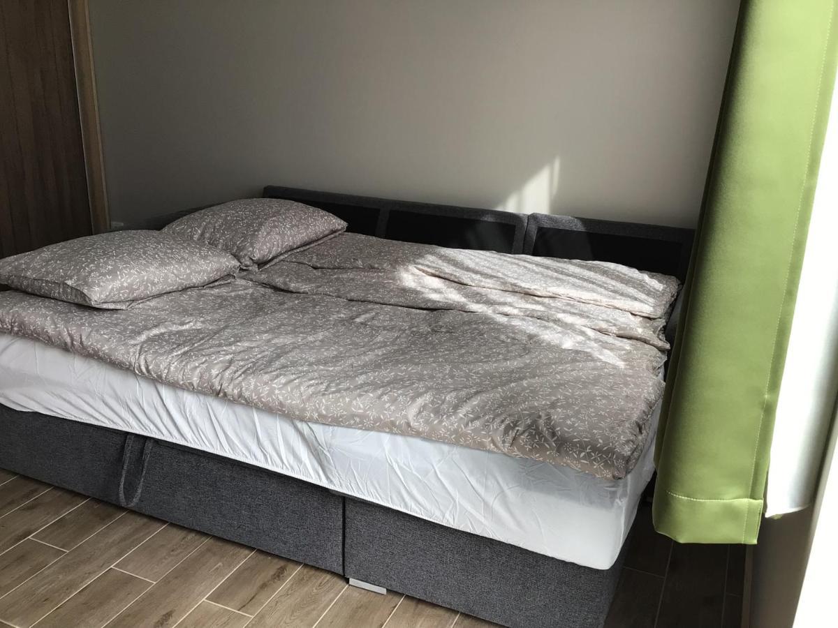 Th-Lux Apartman Hajdúszoboszló Buitenkant foto