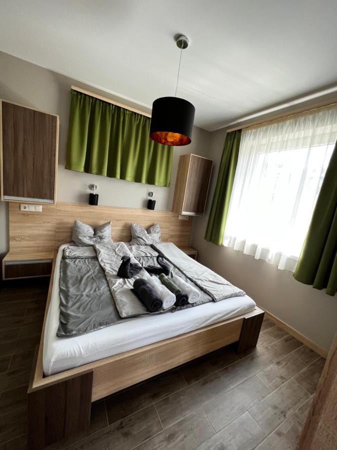 Th-Lux Apartman Hajdúszoboszló Buitenkant foto
