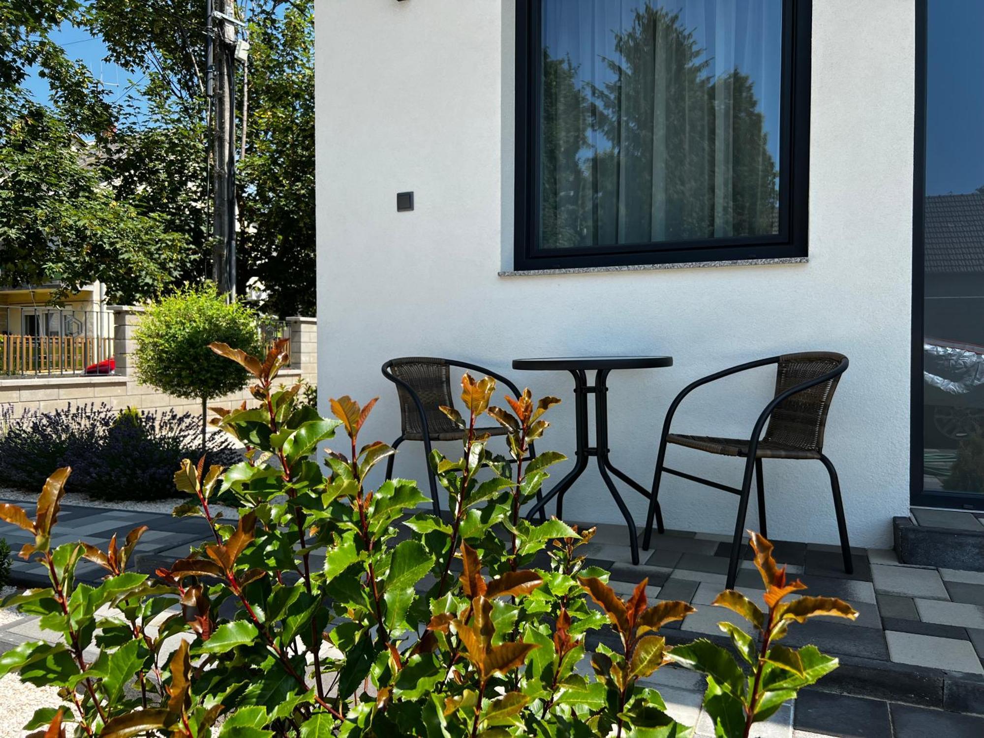 Th-Lux Apartman Hajdúszoboszló Buitenkant foto