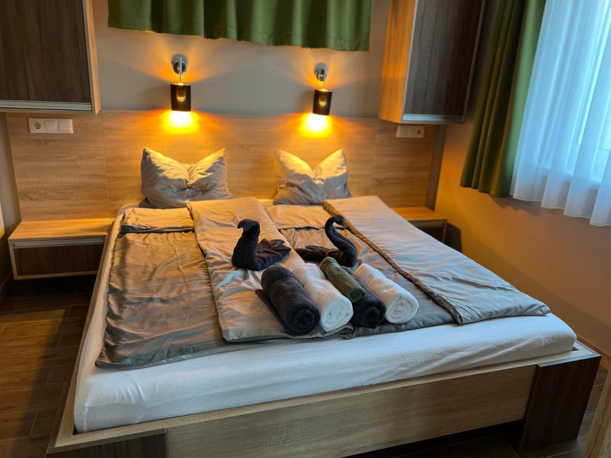 Th-Lux Apartman Hajdúszoboszló Buitenkant foto